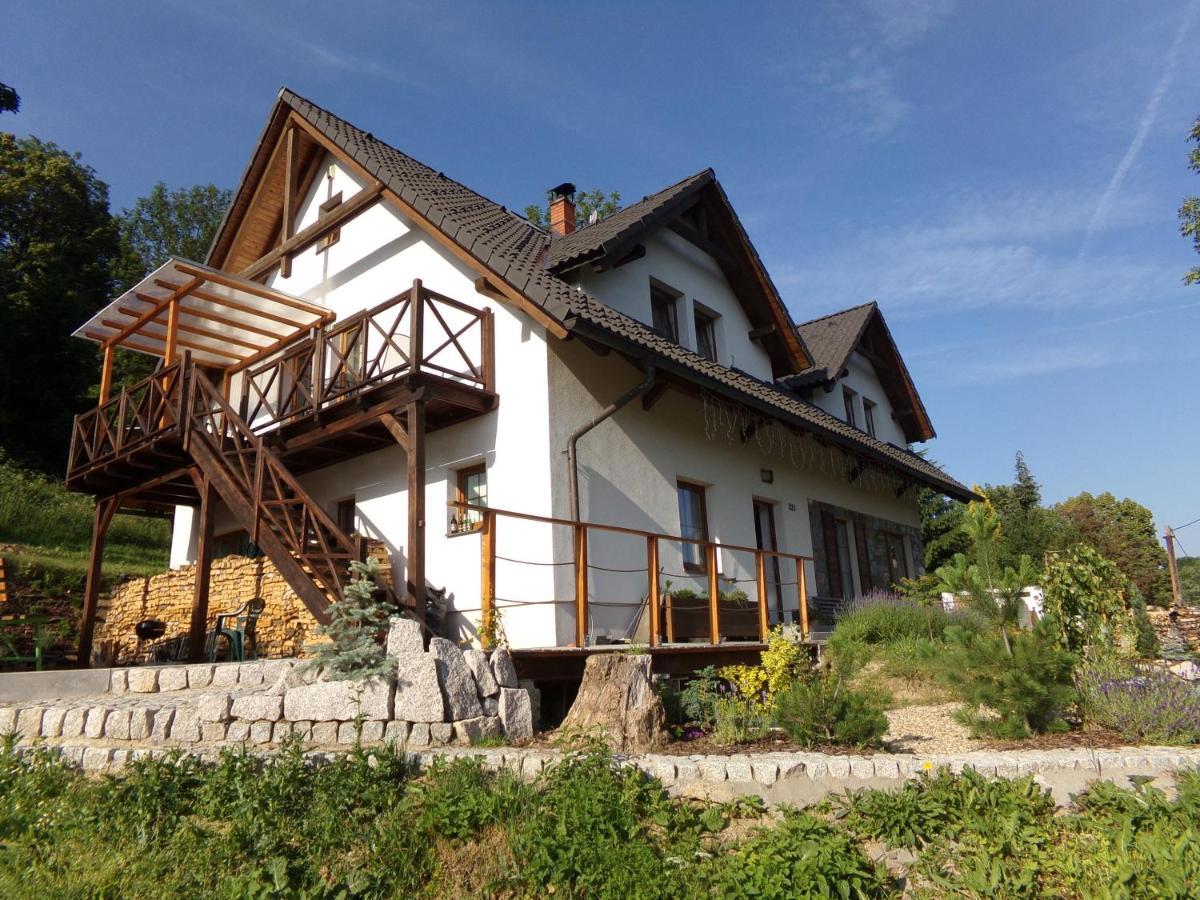 Motyli Chalupa - Luxusni Apartmany U Jestedu Dlouhy Most Экстерьер фото